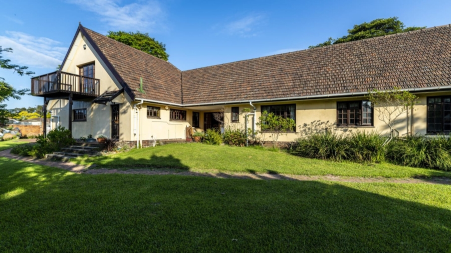 8 Bedroom Property for Sale in Selborne Eastern Cape